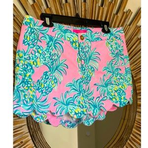 VGUC Lilly Pulitzer buttercup shorts size 12